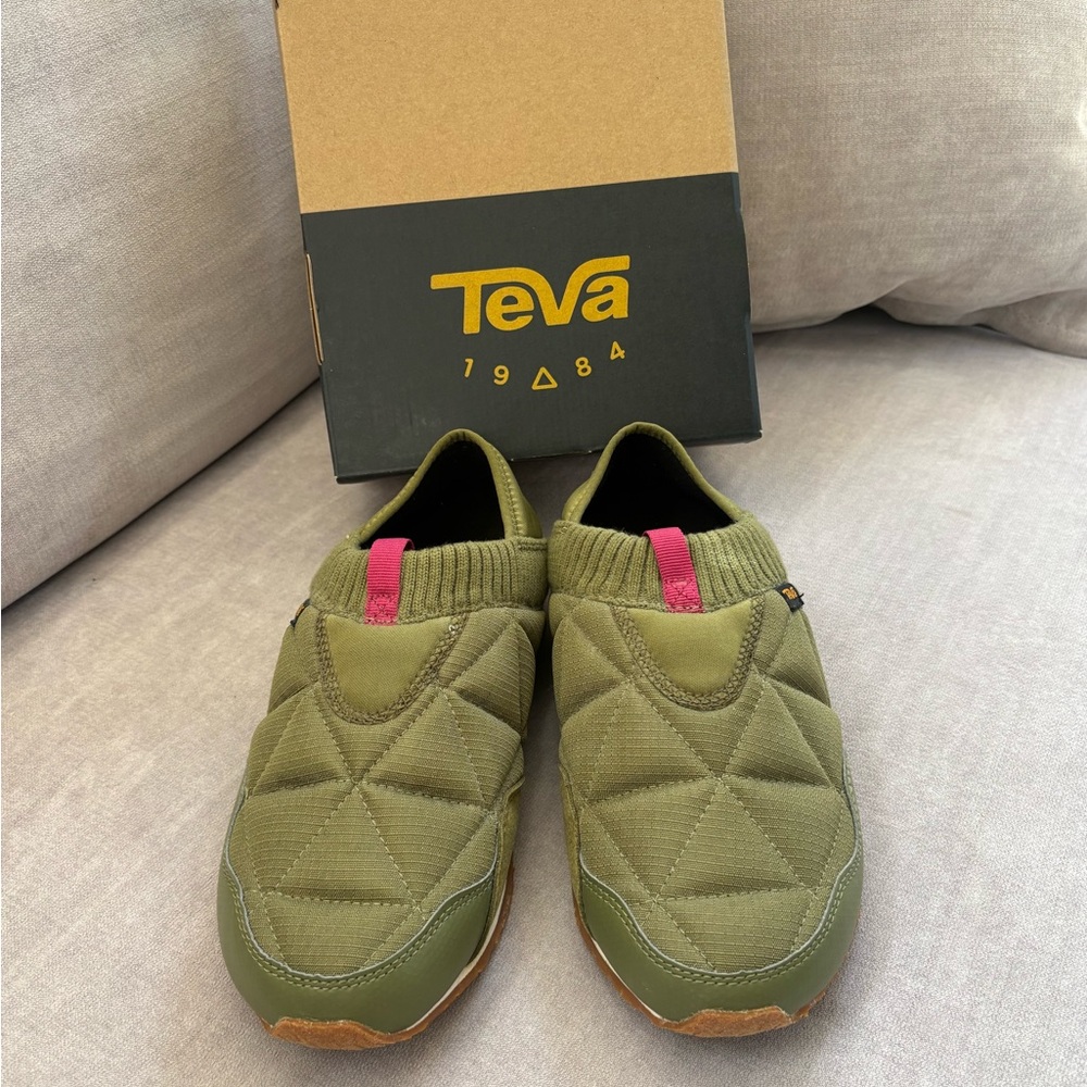 TEVA ReEmber Olive Quilted Slip-On Moccasin NWT
